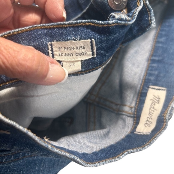 Madewell High Rise Skinny Crop Distressed Jeans Sz 26 - Picture 9 of 13